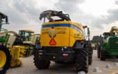 New Holland FR 700 (1)